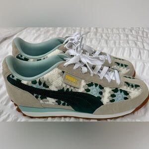 Puma Women's Easy Rider Sneakers - Green, White, and Tan